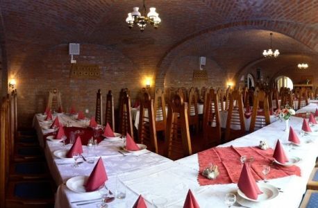 Fodor Hotel és étterem Gyulán magyaros ételkülönlegességekkel, félpanzióval